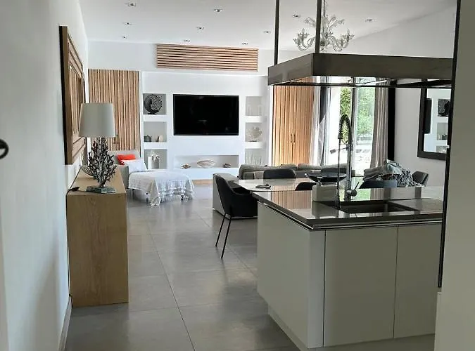 La Serena Villa Bonifacio (Corsica)